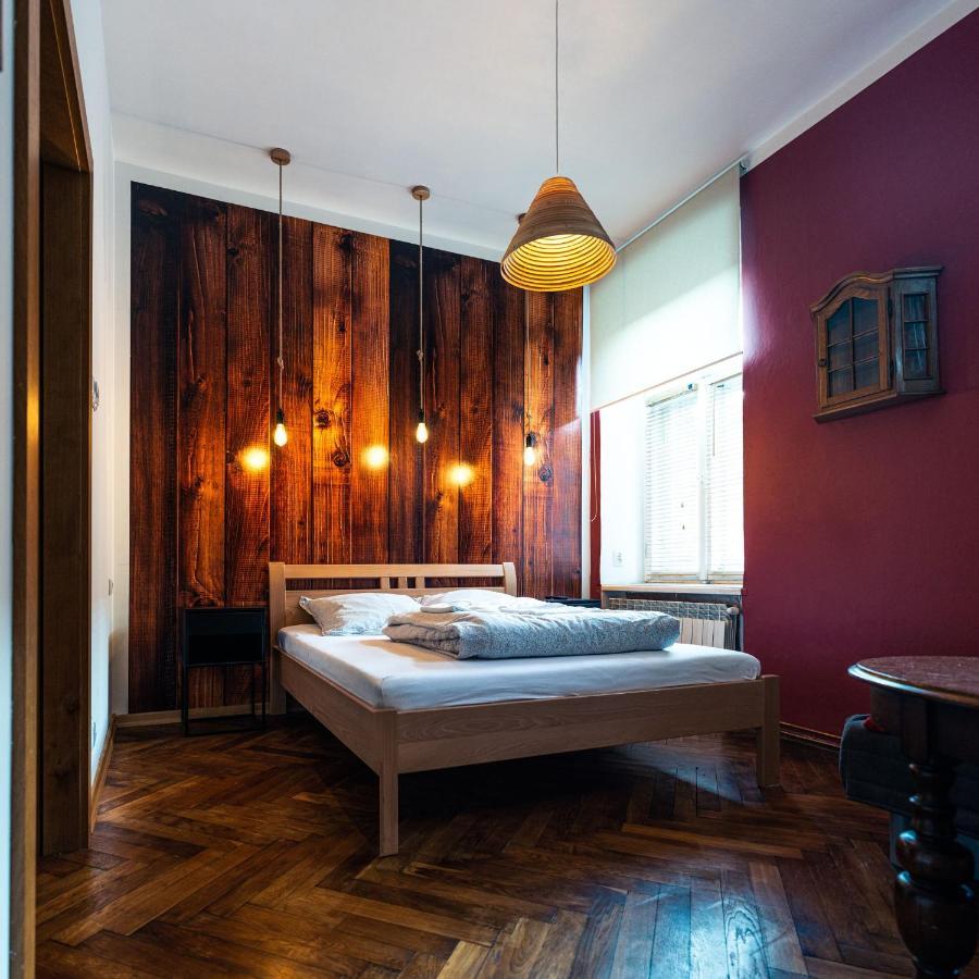 Apartament Cafe Belg เชสโตฮอวา ภายนอก รูปภาพ